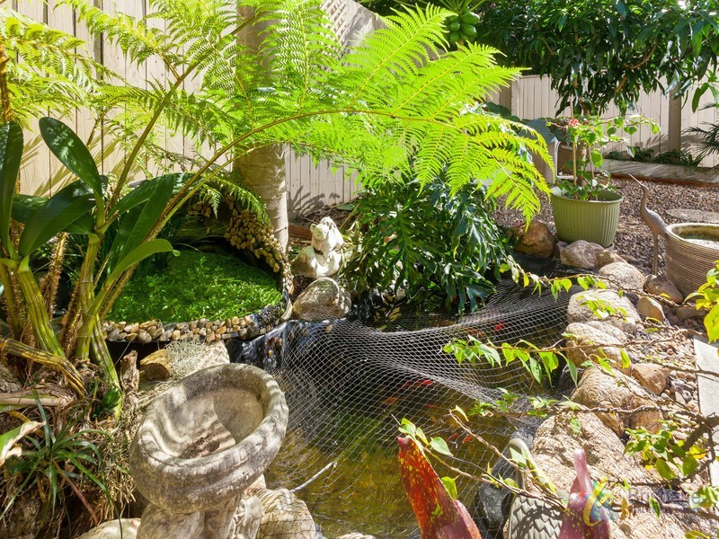 10 MONTSERRAT PL, Forest Lake QLD 4078