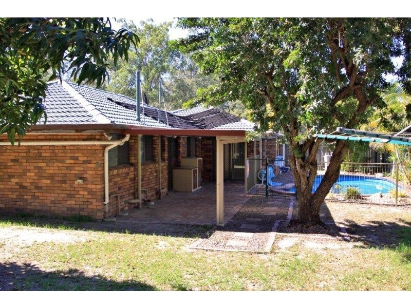 2 Lowan Street,, Bellbowrie QLD 4070