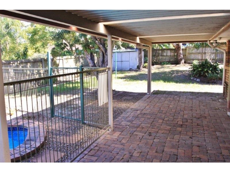 2 Lowan Street,, Bellbowrie QLD 4070