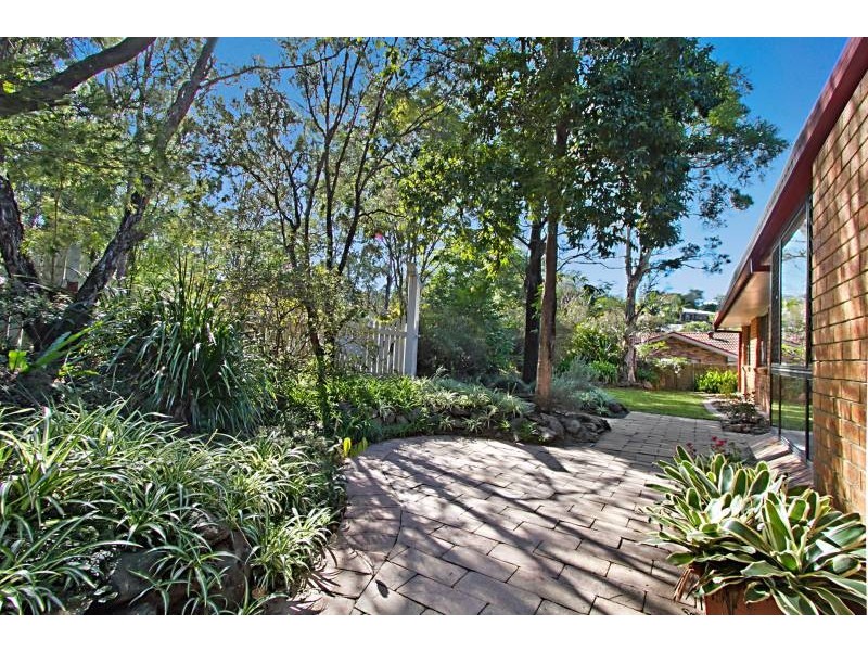138 Greentrees Avenue, Kenmore Hills QLD 4069