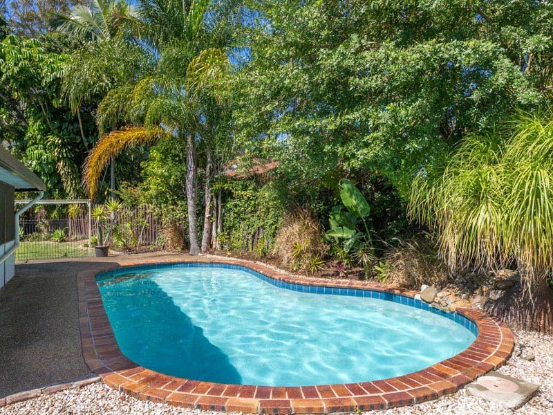 27 Caringal Drive, Karana Downs QLD 4306