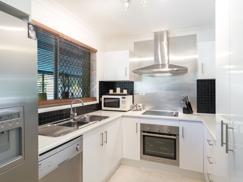 27 Caringal Drive, Karana Downs QLD 4306