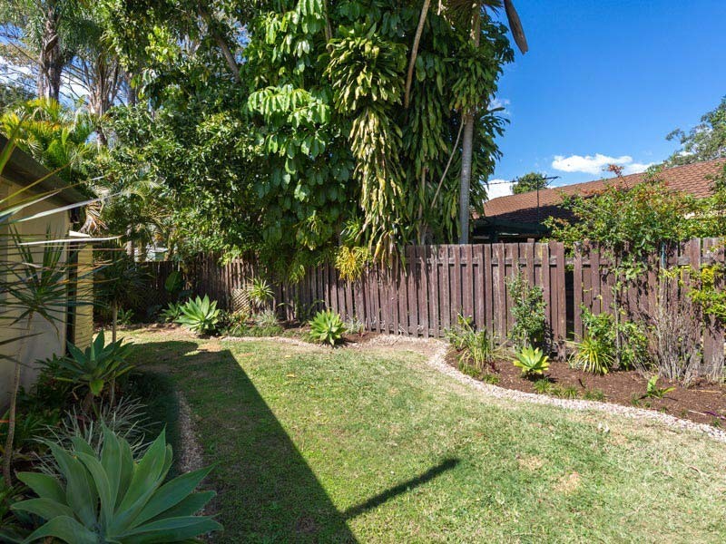 27 Caringal Drive, Karana Downs QLD 4306