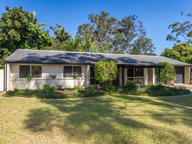 27 Caringal Drive, Karana Downs QLD 4306