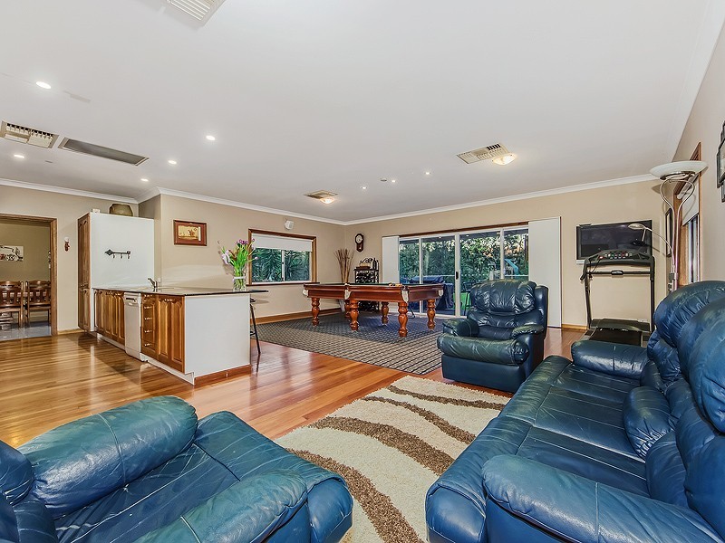 48 Ivan Lane, Ironbark QLD 4306