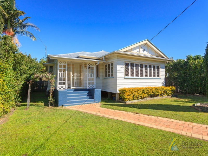 87 Strong Avenue, Graceville QLD 4075
