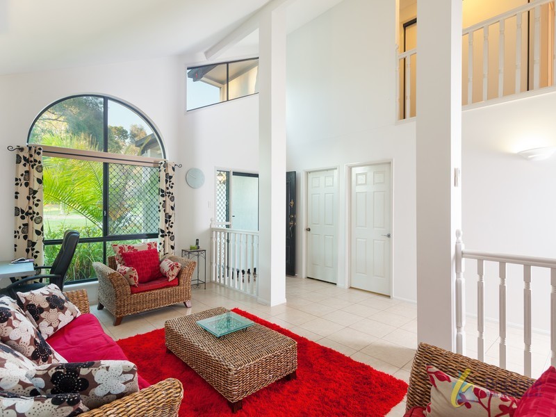 15 Wivenhoe Cct, Forest Lake QLD 4078