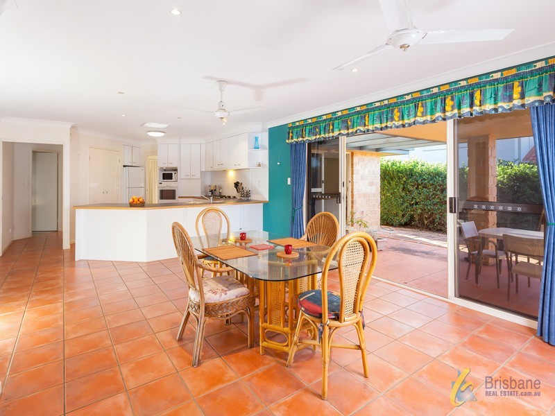 5 Mallery Street, Westlake QLD 4074