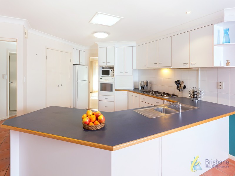 5 Mallery Street, Westlake QLD 4074