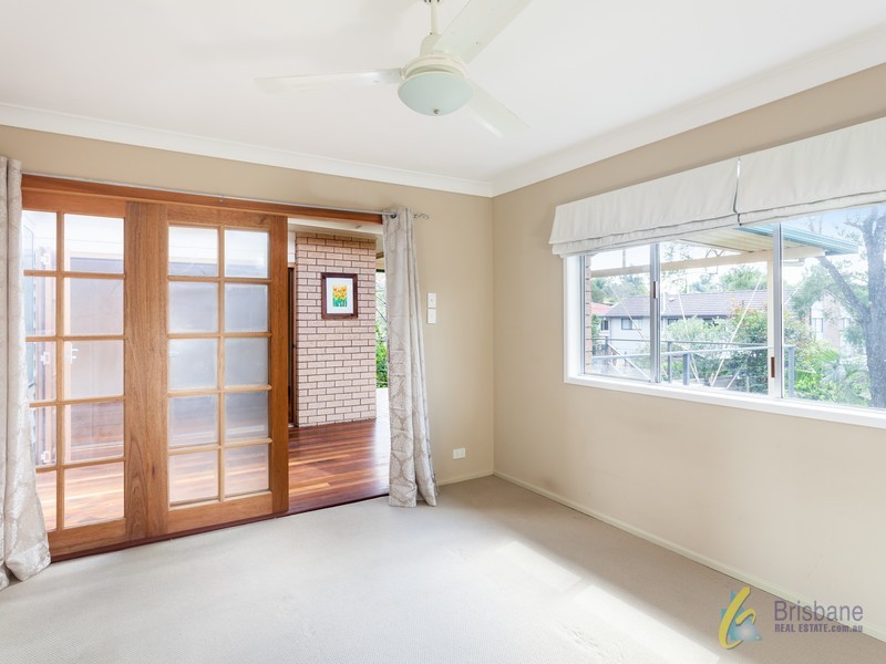 11 Bowline Street, Jamboree Heights QLD 4074