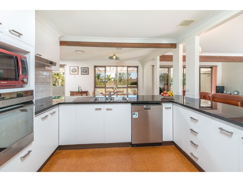 24 Rialanna Street, Kenmore QLD 4069