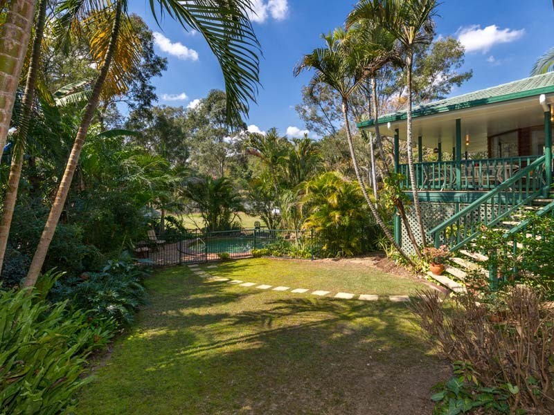 5 St Andrews Drive, Karana Downs QLD 4306