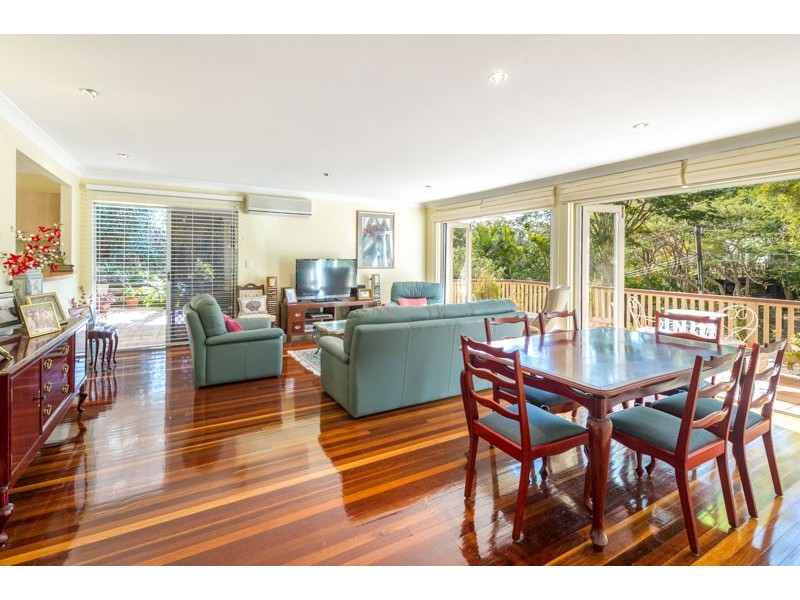 41 Kenhaven Street, Kenmore QLD 4069