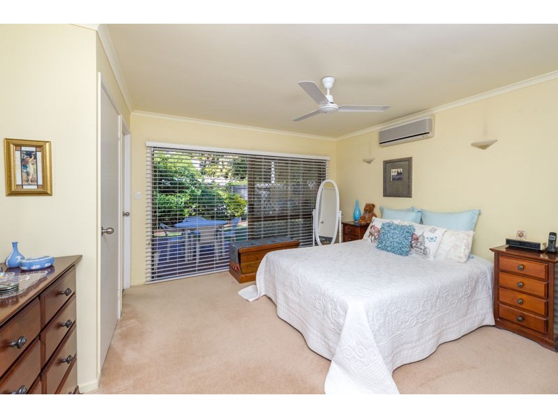 41 Kenhaven Street, Kenmore QLD 4069