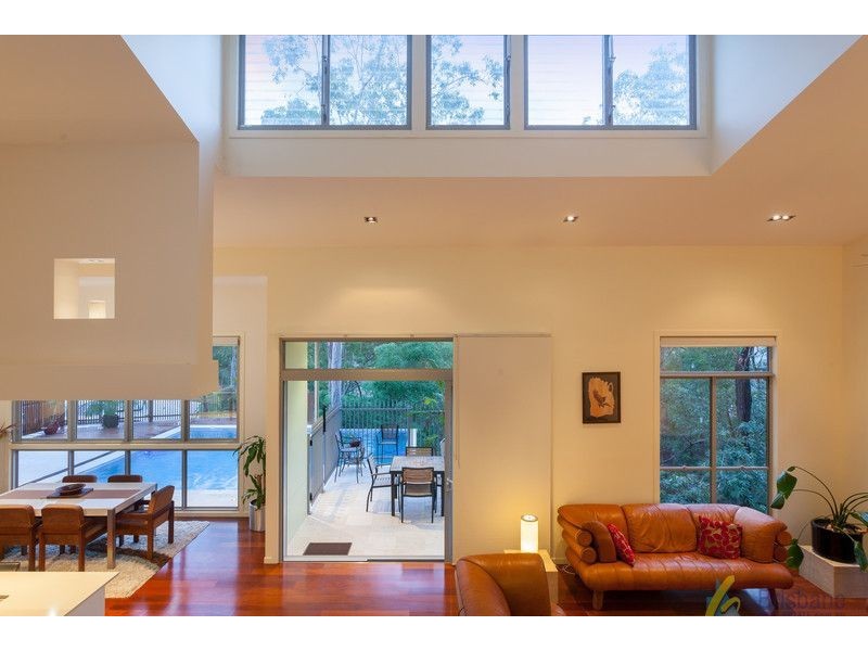 39 Corymbia Crescent, Anstead QLD 4070