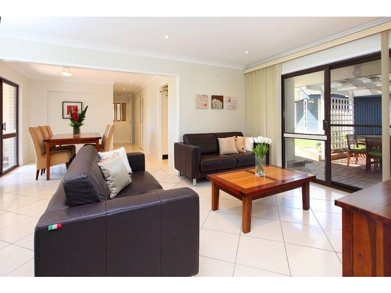 19 Mimosa Lane, Moggill QLD 4070