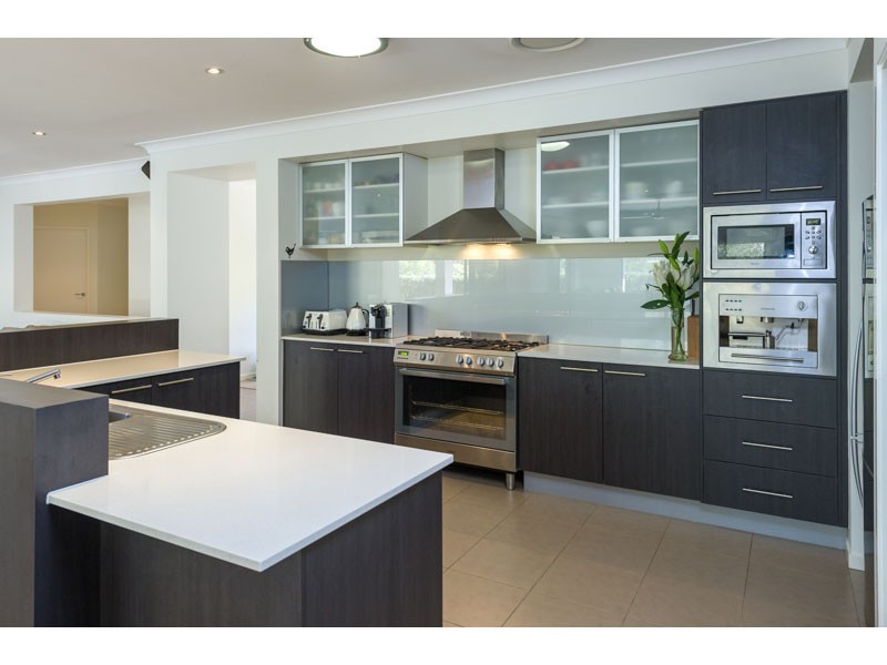 39 Highfield Place, Mount Crosby QLD 4306