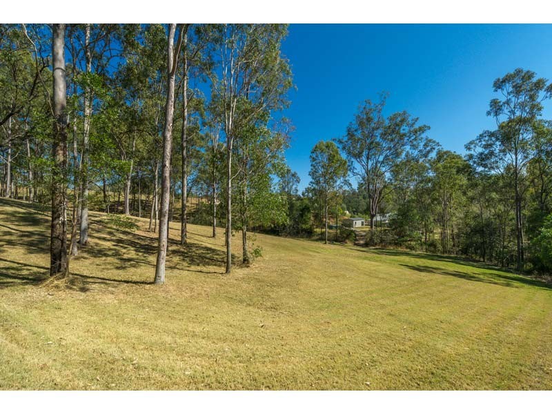 39 Highfield Place, Mount Crosby QLD 4306