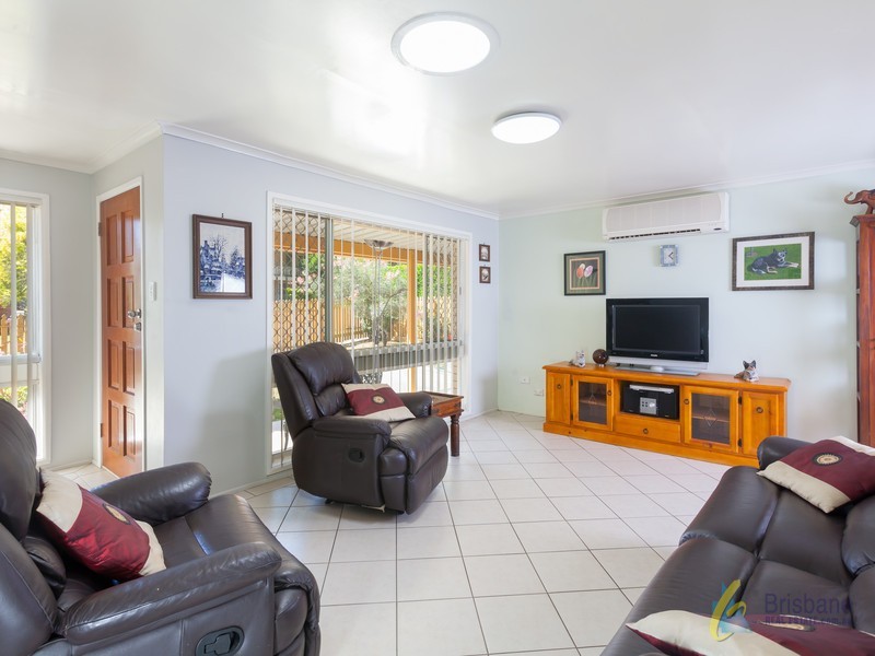6 Bowline Street,, Jamboree Heights QLD 4074