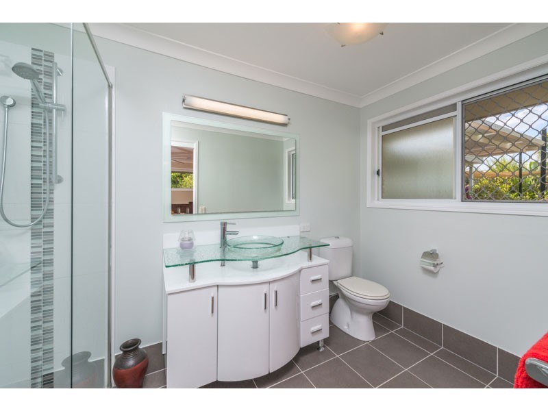 75 Pioneer Crescent, Bellbowrie QLD 4070