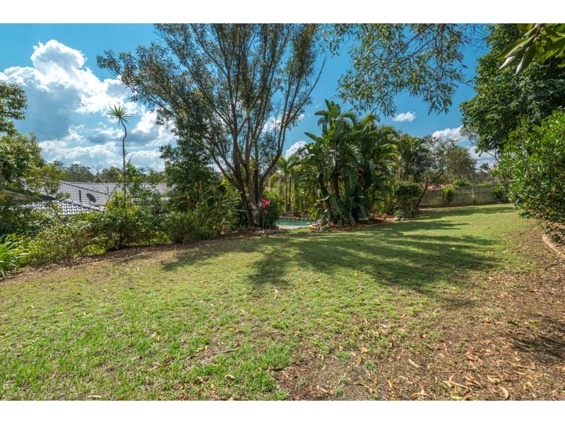 75 Pioneer Crescent, Bellbowrie QLD 4070