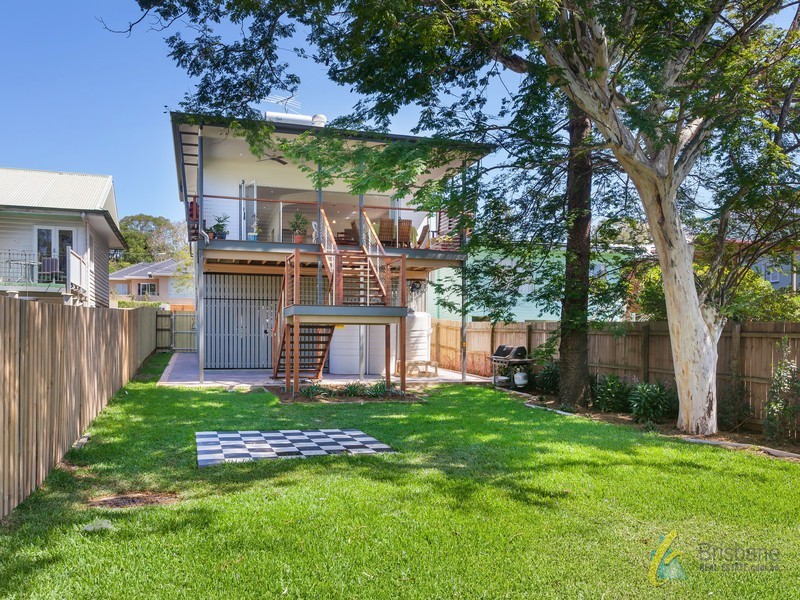 27 Lance Street, Sherwood QLD 4075