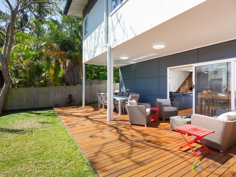 13 Sophia Street, Kenmore QLD 4069