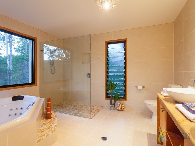 29 Lilly Pilly Rd, Pullenvale QLD 4069