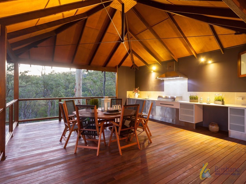 29 Lilly Pilly Rd, Pullenvale QLD 4069