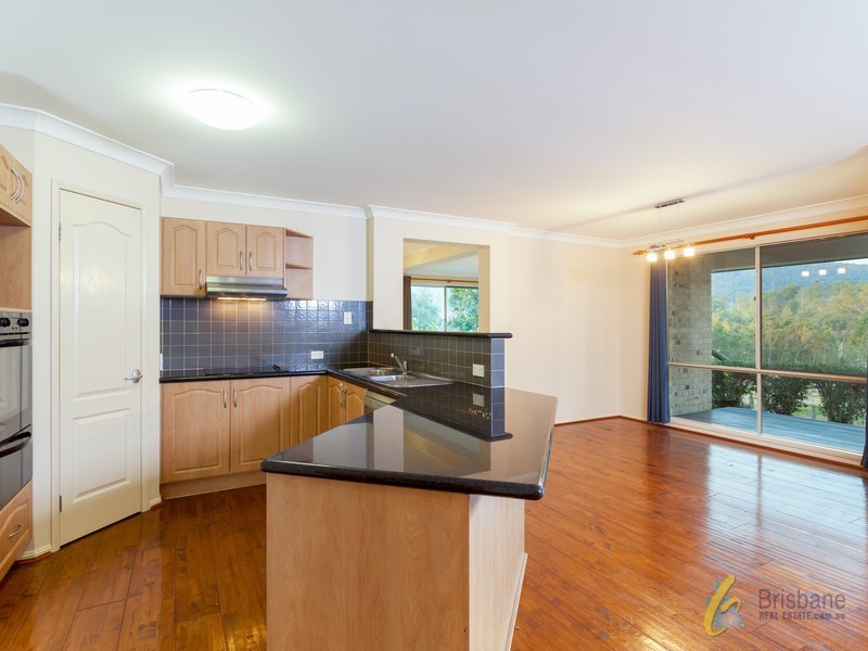 32 Emma Holt Court, Mount Crosby QLD 4306