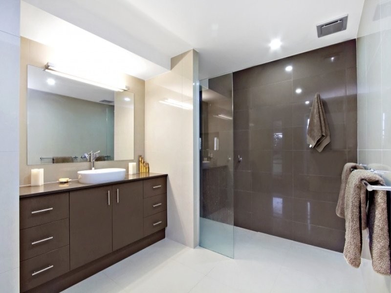 9 Curtis Place, Anstead QLD 4070