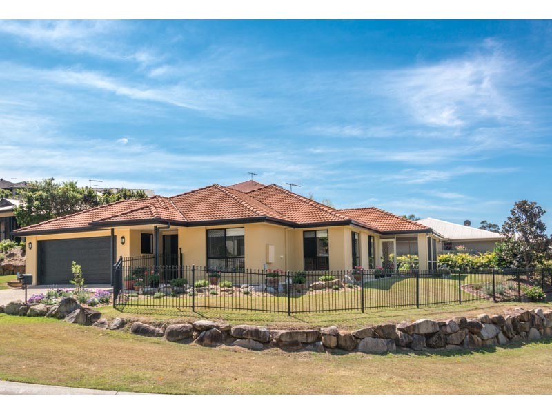 7 Tulipwood Place, Moggill QLD 4070