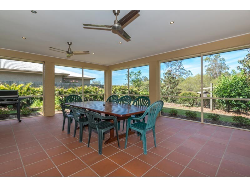 7 Tulipwood Place, Moggill QLD 4070