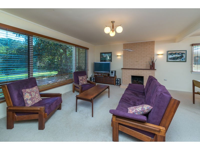 555 Mt Crosby Rd, Anstead QLD 4070