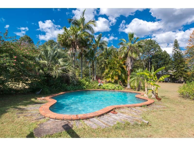 555 Mt Crosby Rd, Anstead QLD 4070