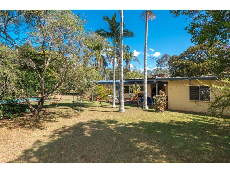 555 Mt Crosby Rd, Anstead QLD 4070