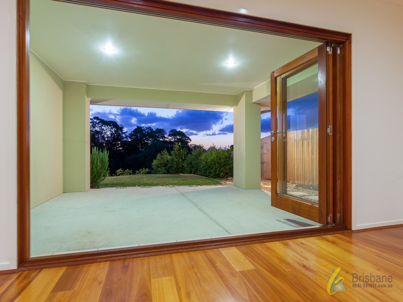 98 Paperbark Circuit, Moggill QLD 4070