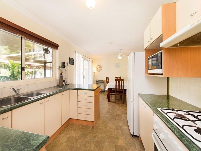 5 Creswick Place, Bellbowrie QLD 4070
