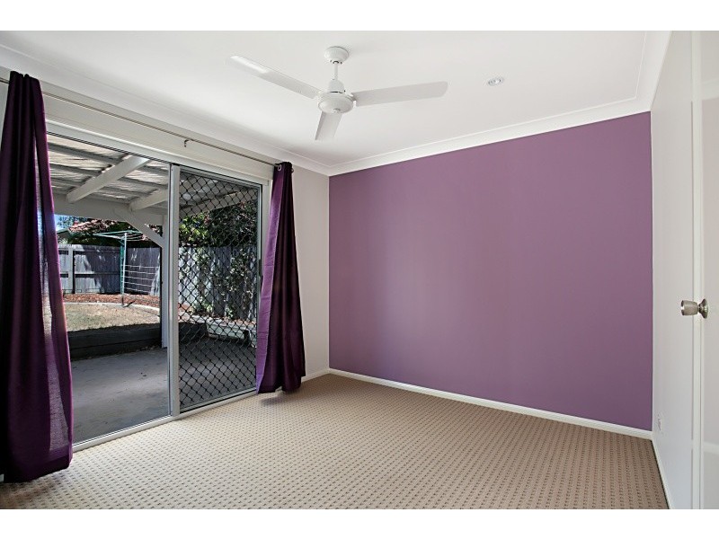 39 Lakeside Crescent, Forest Lake QLD 4078