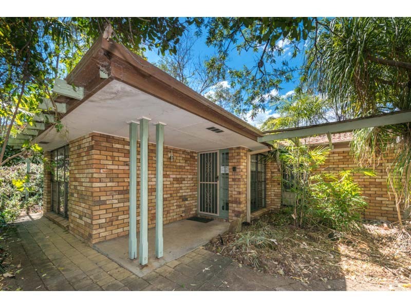 17 Thoona Close, Karana Downs QLD 4306