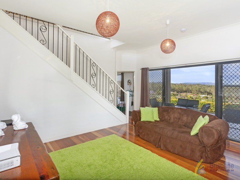 106 Gibson Crescent,, Bellbowrie QLD 4070