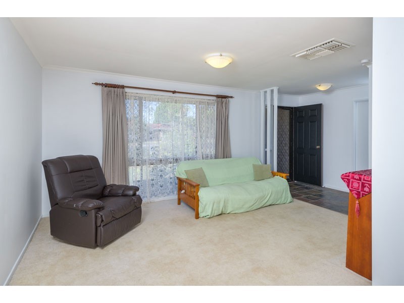 17 Illawong Way, Karana Downs QLD 4306