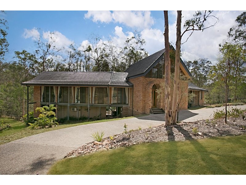 38 Eurambeen Close, Karana Downs QLD 4306