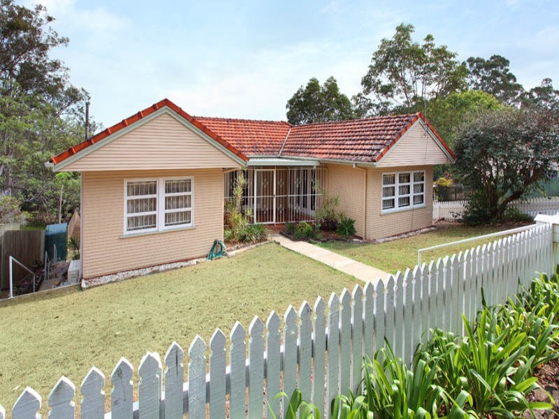 33 Fig Tree Pocket Road, Chapel Hill QLD 4069