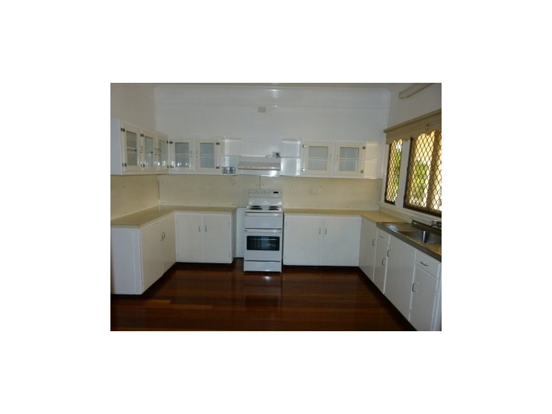 33 Fig Tree Pocket Road, Chapel Hill QLD 4069