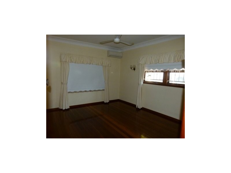 33 Fig Tree Pocket Road, Chapel Hill QLD 4069