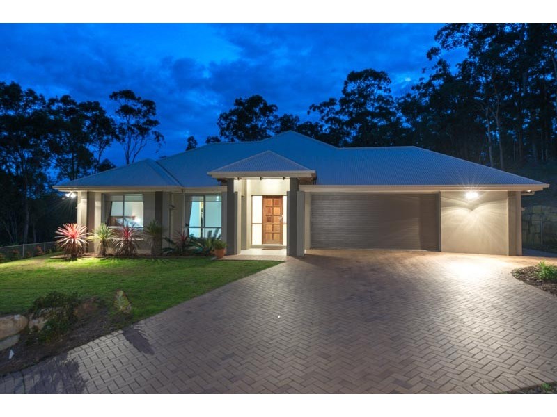 20 Parkwood Place, Anstead QLD 4070