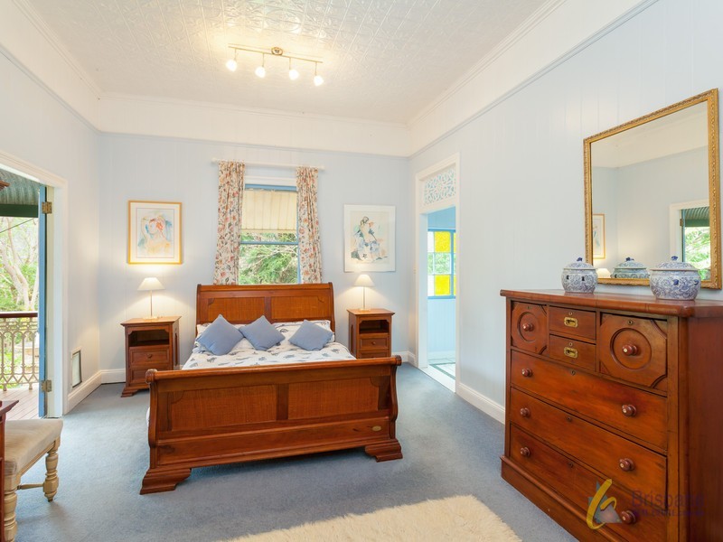 64 Kittani Street, Upper Brookfield QLD 4069