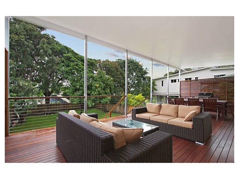 192 Strong Avenue, Graceville QLD 4075