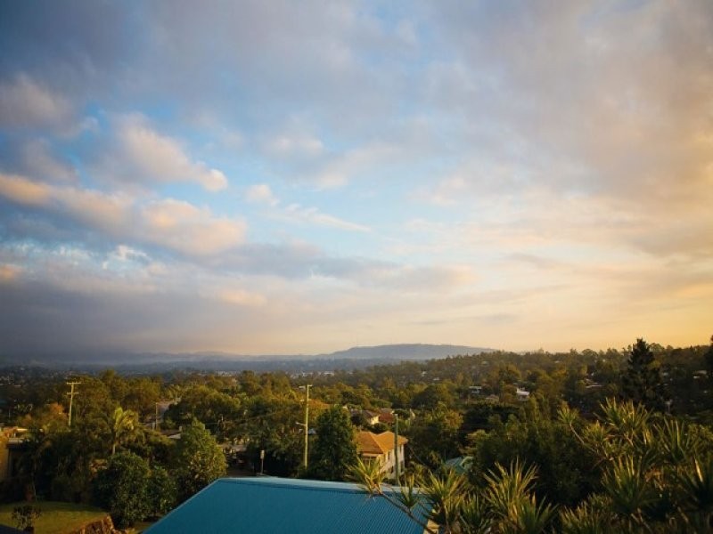 25 Ormond Road, Oxley QLD 4075